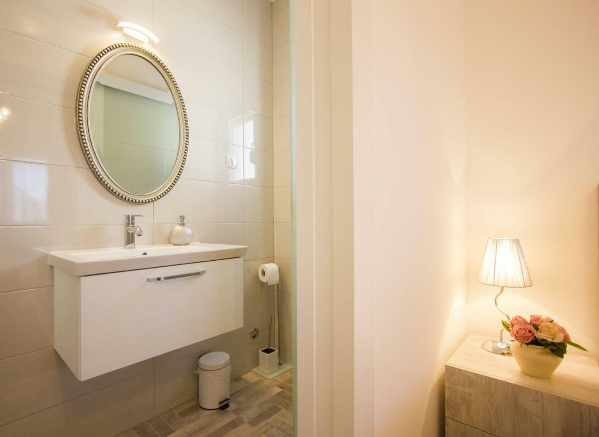 Paradise Lux Apartment Trogir Exterior photo